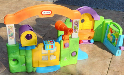 Centro de juegos Activity Garden. Marca Little Tikes (#PG5915)