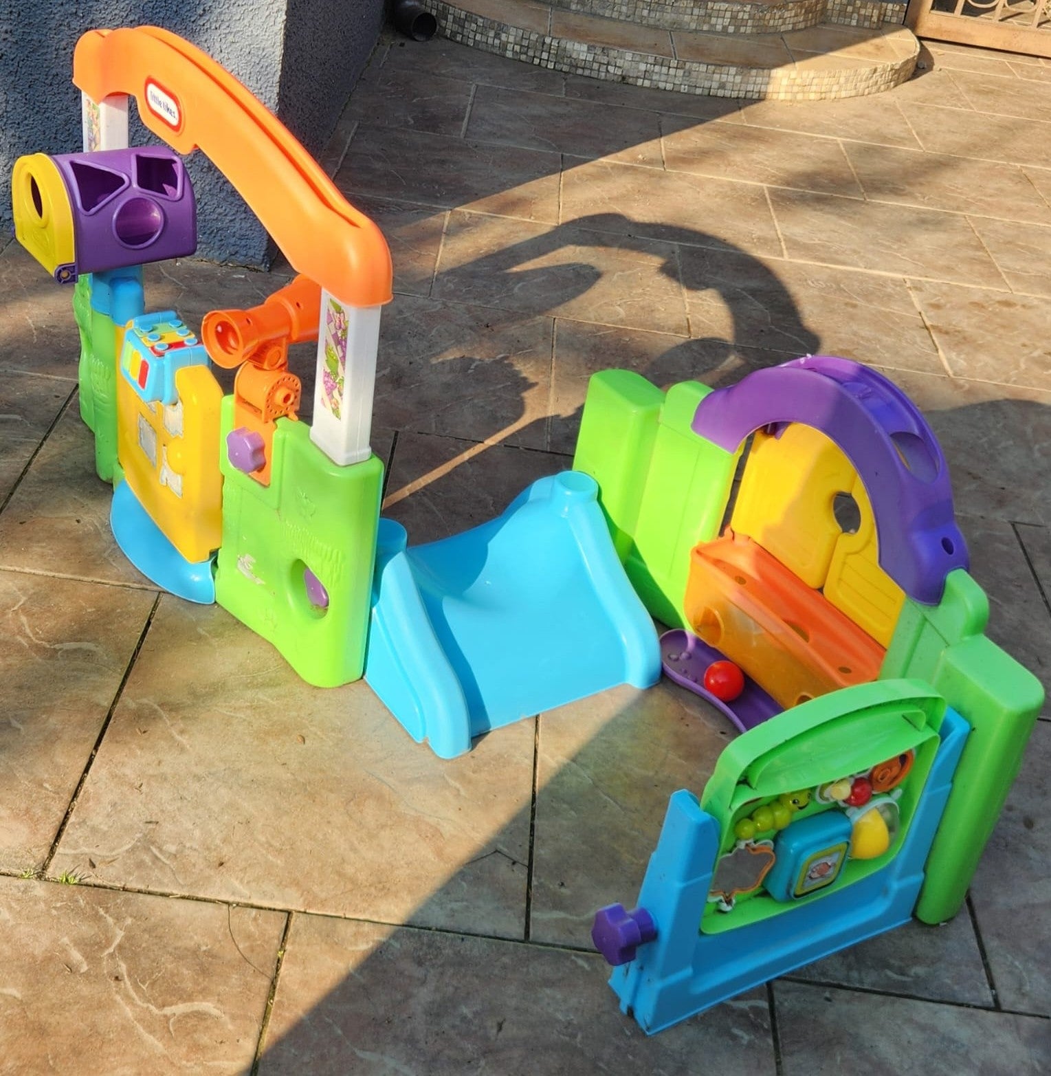 Centro de juegos Activity Garden. Marca Little Tikes (#PG5915)