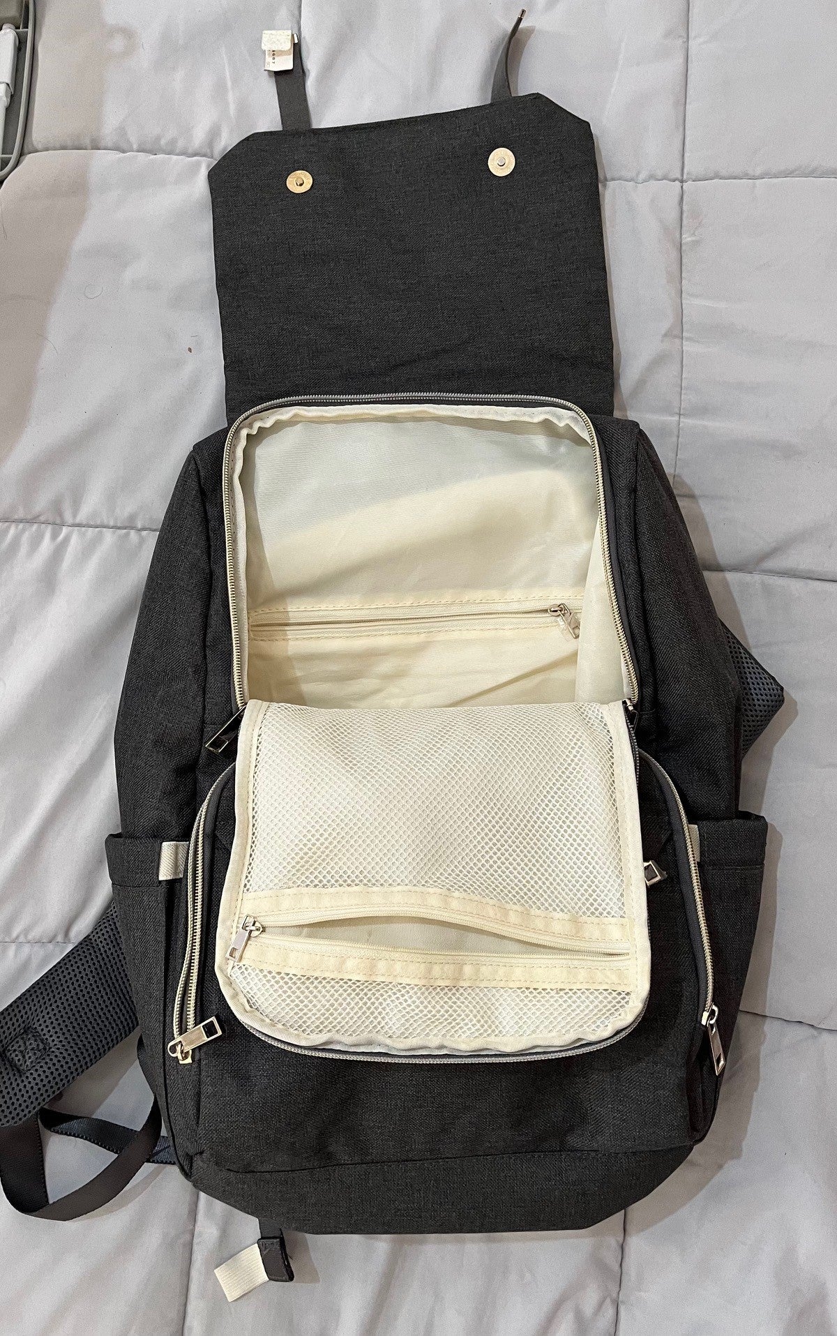 (#PG4399) Mochila pañalera modelo Melange. Marca Bebesit